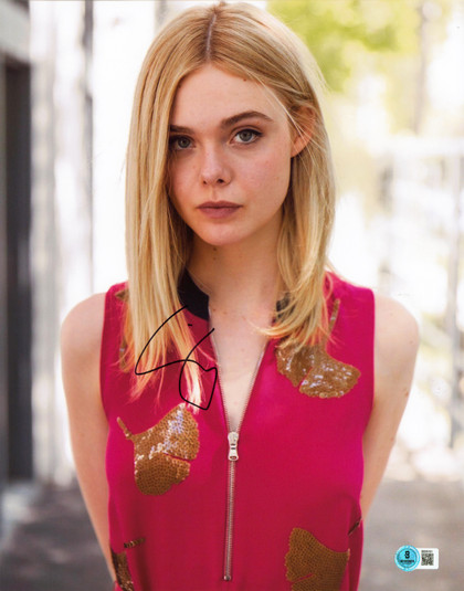 Elle Fanning Maleficent Authentic Signed 11x14 Vertical Photo BAS #BS05191
