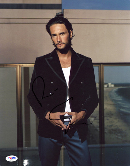Rodrigo Santoro 300 Authentic Signed 11x14 Vertical Photo PSA/DNA #S87559