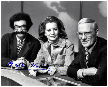Barbara Walters Signed Autographed B/W 8x10 Photo