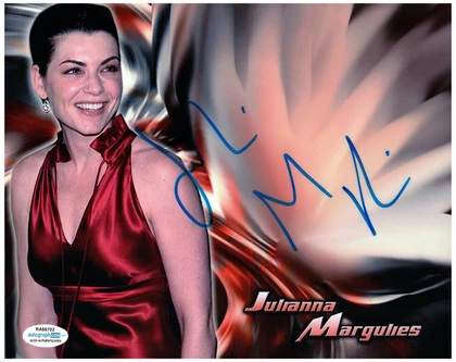 Julianna Margulies Signed Autographed 8x10 Photo ACOA Version 1