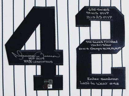 Yankees Mariano Rivera "10x Stat" Signed White Pinstripe Framed Jersey Steiner