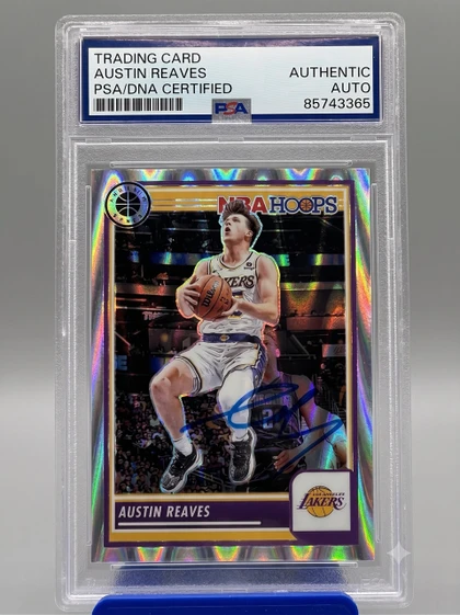 2023-2024 NBA HOOPS AUSTIN REAVES AUTO PSA/DNA AUTH