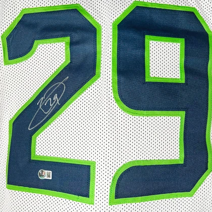 Earl Thomas Signed Seattle White Football Jersey (Beckett)