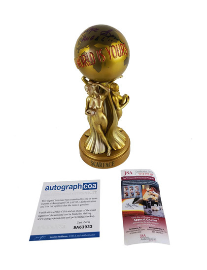 Scarface Cast Al Pacino Plus Autographed Official World Is Yours Statue ACOA