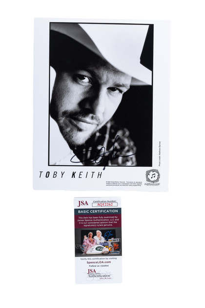 Toby Keith Signed Publicity Photo