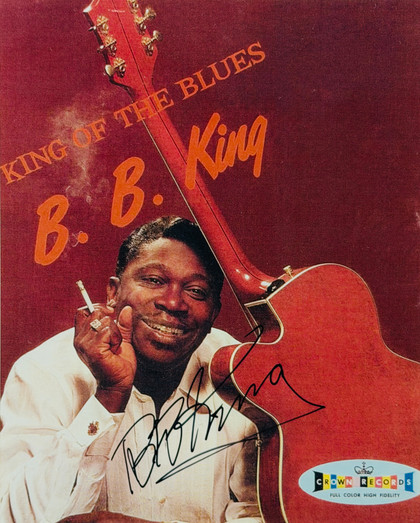 B.B. King Signed 8x10 Photo JSA