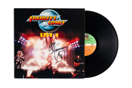 Ace Frehley Signed "Frehley's Comet Live +1" LP Cover JSA