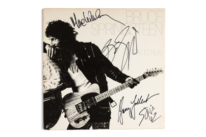 Bruce Springsteen +3 Signed "Born To Run" LP Cover JSA
