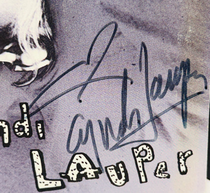 Cyndi Lauper Signed "True Colors" Vinyl 45 Cover JSA