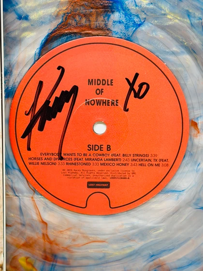 Kacey Musgraves Signed "Middle of Nowhere" Vinyl JSA