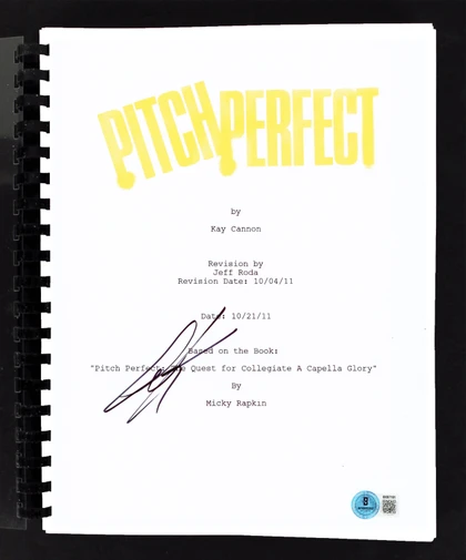 Anna Kendrick Pitch Perfect Authentic Signed Movie Script BAS #BX97191