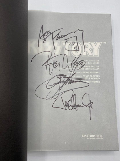Kisstory: 440 Pages from the Bands Own Private Collection/Signed and Limited Edition