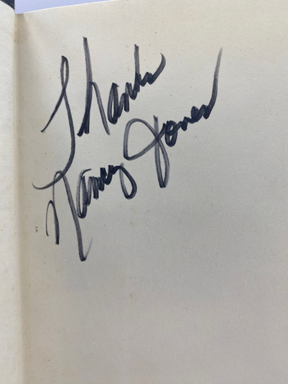 Nashville Wives: Country Music's Celebrity Wives Reveal the Truth About Their Husbands and Marriages