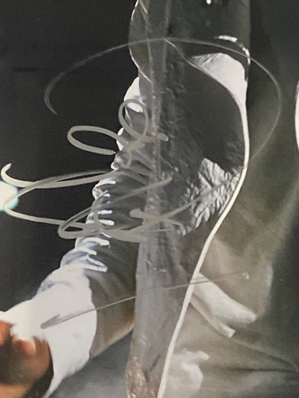 Usher Raymond 16 x 20 Signed Photo