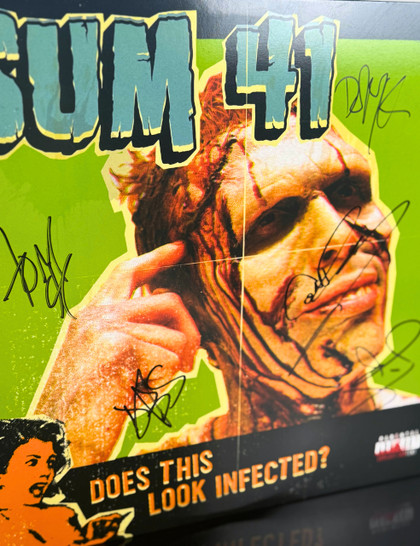 Does This Look Infected Green Swirl - Sum 41 (Signed Book)