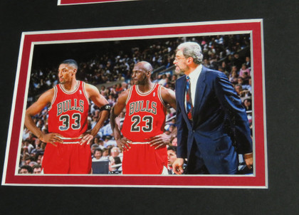 1995-96 Chicago Bulls Team Signed Framed Display