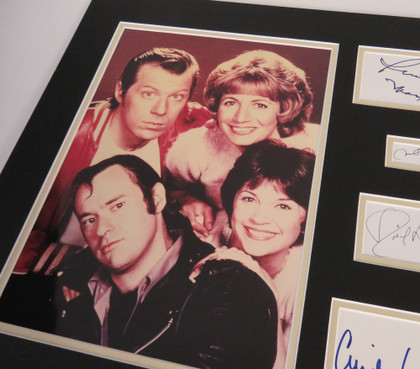 Laverne & Shirley Cast Signed Matted Display