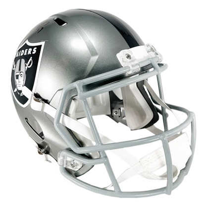 Davante Adams Signed Las Vegas Raiders Speed Full-Size Replica Football Helmet (Beckett)