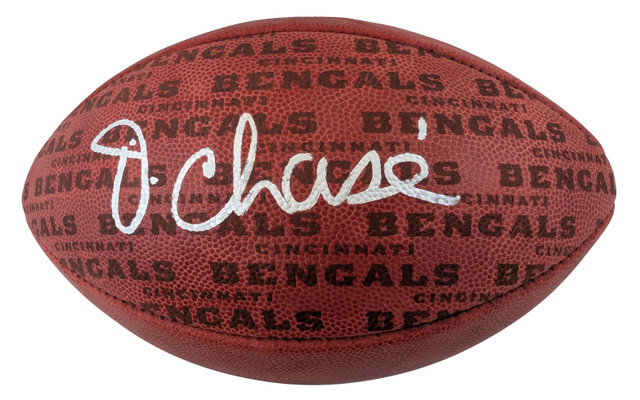 Bengals Ja'Marr Chase Authentic Signed Speed Flex Full Size Helmet