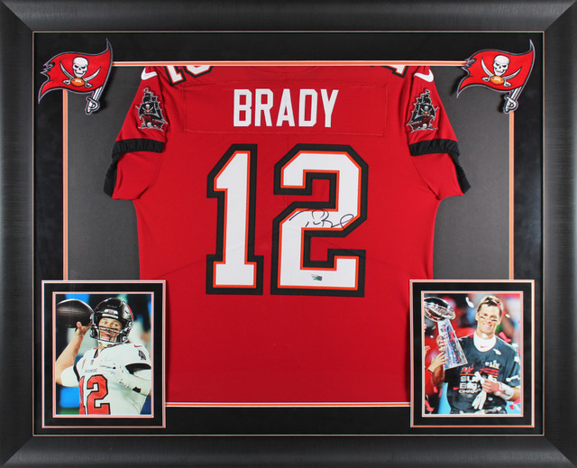 Buccaneers Tom Brady Authentic Signed Red Nike Elite Jersey