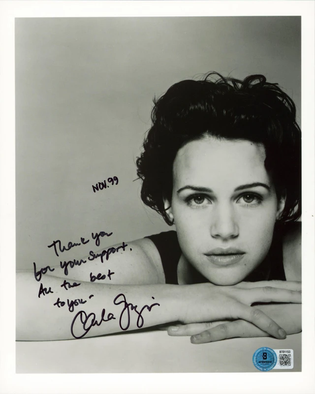 Christina Ricci Authentic Signed Paper Magazine Cover October 1998