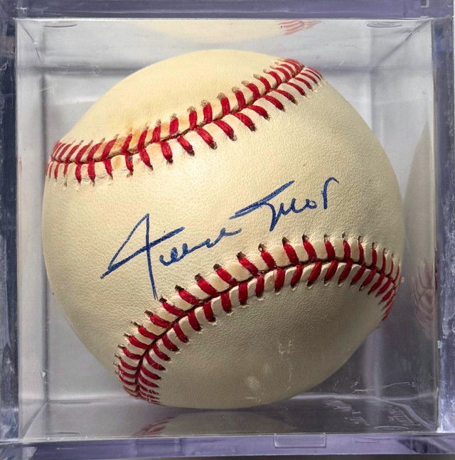 Giants Willie Mays Signed Rawlings National League Baseball Giants Willie Mays Signed Rawlings National League Baseball