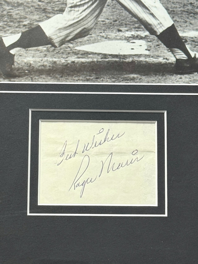 Yankees Roger Maris Signed and Framed Photo Yankees Roger Maris Signed and Framed Photo