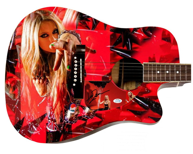 Avril Lavigne Love Sucks Album Autographed Custom Graphics Photo