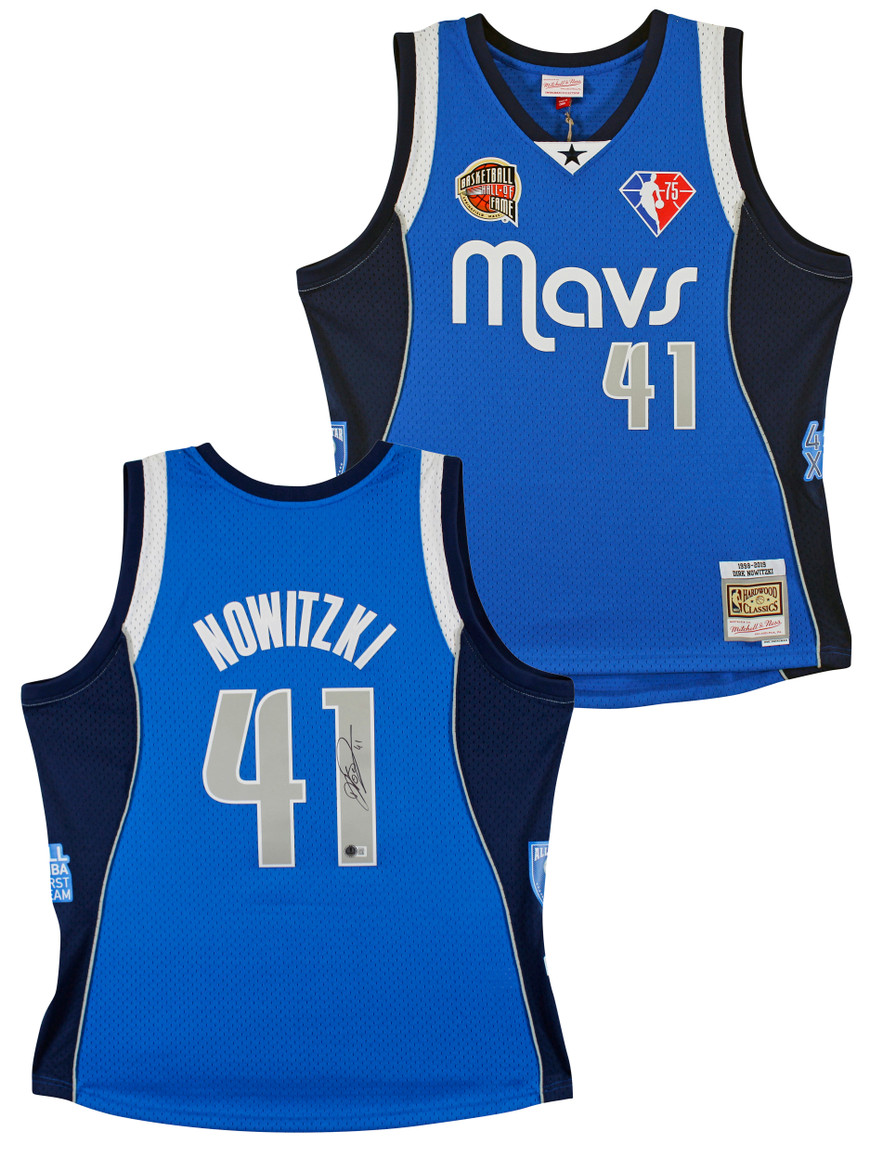 Mavs Dirk Nowitzki Signed Blue M&N HOF Class of 2023 TB HWC