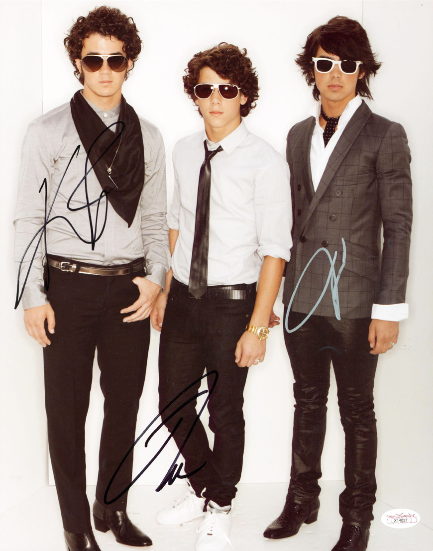 The Jonas Brothers (3) Nick, Joe & Kevin Signed 11x14 Vertical