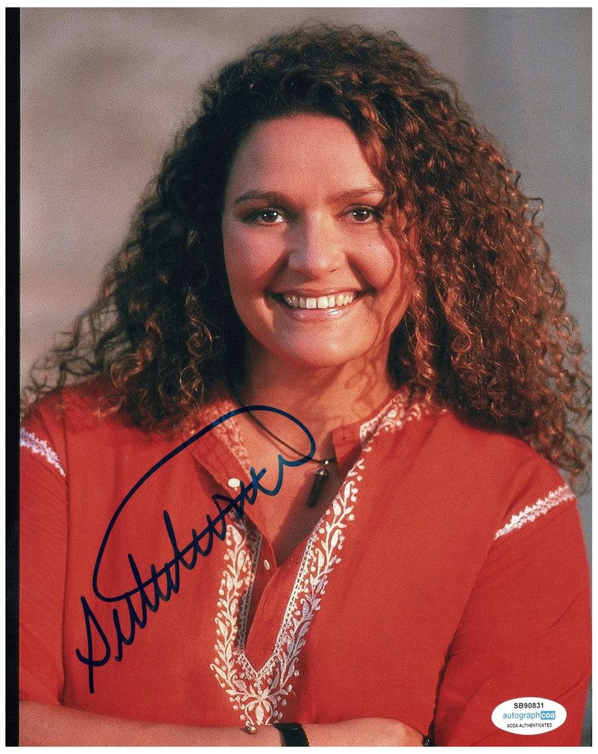 Aida Turturro Signed Autographed 8x10 Janice Soprano Photo ACOA -
