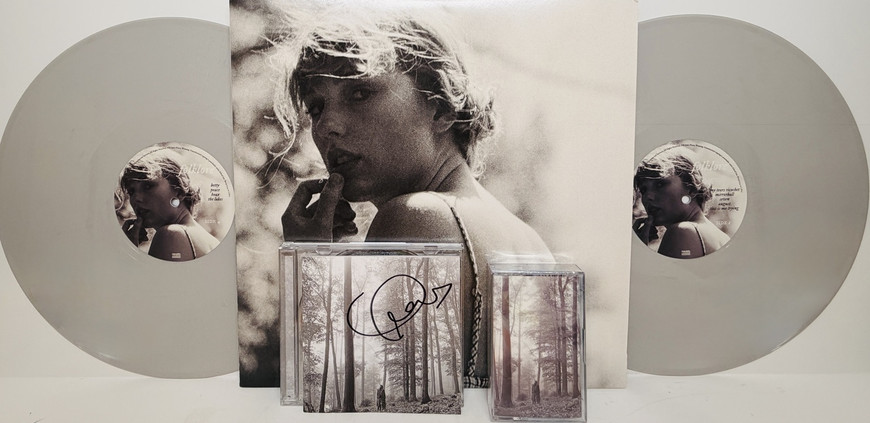 Taylor Swift folklore サイン入り CD Taylor Swift Signed Folklore CD Cover w/ Gray Vinyl LP, CD