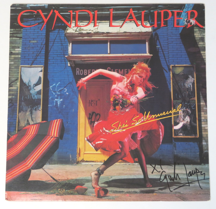 She's So Unusual - Cyndi Lauper (AUTOGRAPHED VINYL)