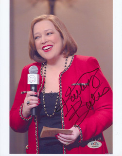 Kathy Bates Misery Authentic Signed 8.5x11 Vertical Photo PSA/DNA