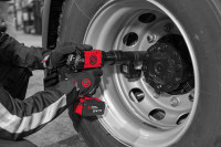 Chicago Pneumatic Battery Torque Wrench | CP8609-B PACK 36V 2.5AH | 220 - 665 (ft-lbs) Torque Range | 1" Square Drive