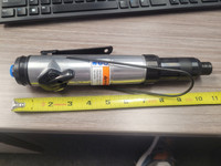 Ingersoll Rand 5RLNC1 Inline Pneumatic Screwdriver | 1,000 RPM | 13 - 75 (in-lb) Torque Range | Lever-Start