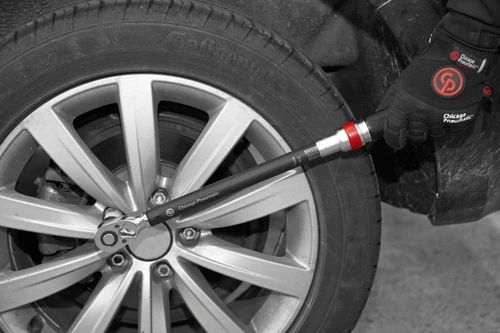 Chicago Pneumatic CP8905 E Pneumatic Torque Wrench | CP89 Series | 18.44 (ft-lbs) Torque Capacity | 1/4" Square Drive