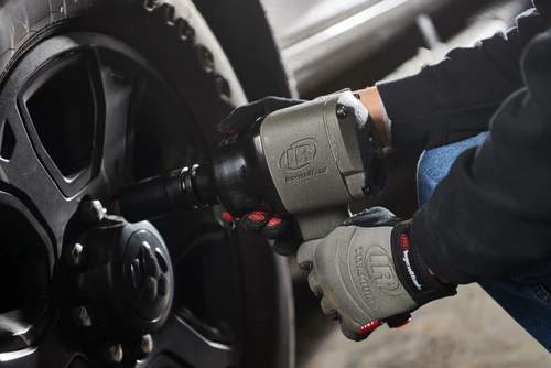 Ingersoll Rand 2171P Maintenance Duty Impact Wrench | 1" Drive Size | 6000 RPM | 1250 (ft-lbs) Max Torque Range