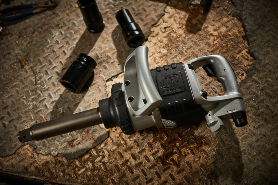 Ingersoll Rand Heavy-Duty Air Impact Wrench | 285B-6 | 1770 (ft-lbs) Torque | 1" Square Drive