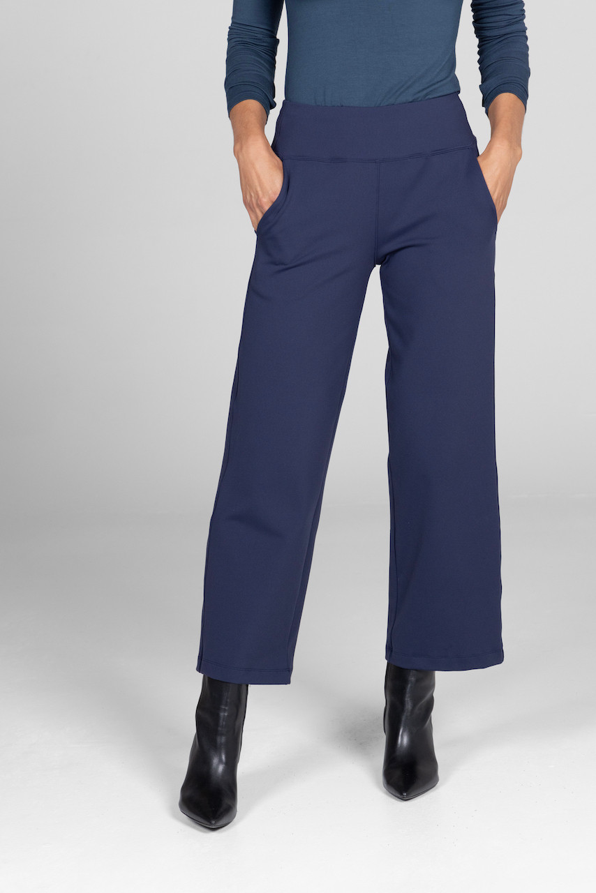 TRAVELER PANT: MARINE NAVY