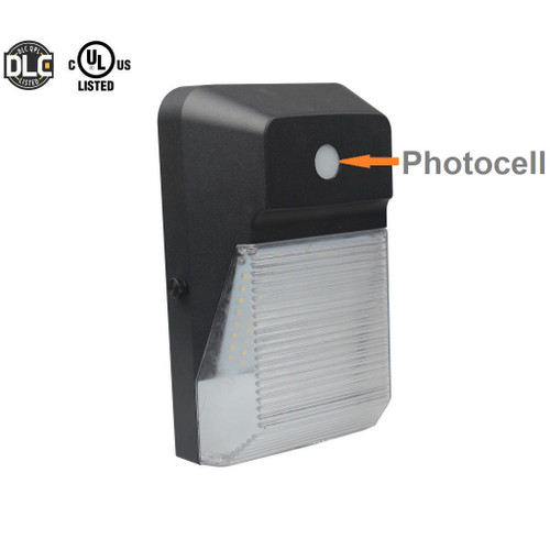 LED wall light with photocell