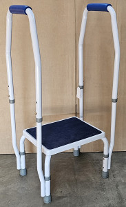 Sample HEIGHT ADJUSTABLE STEP STOOL w/ TWIN HANDLES