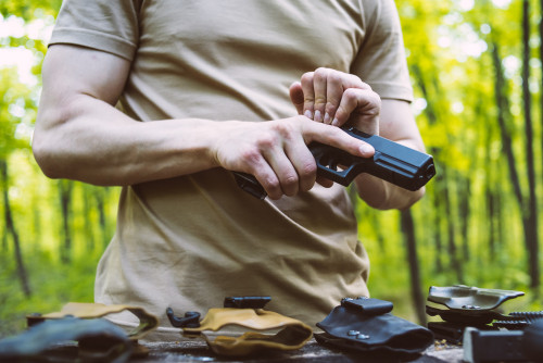 10 Best Hiking Handguns & Holsters Guide