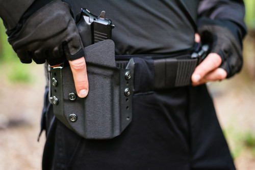 Best OWB (Outside Waistband) Holsters for Concealed Carry, Duty, and Tactical Use