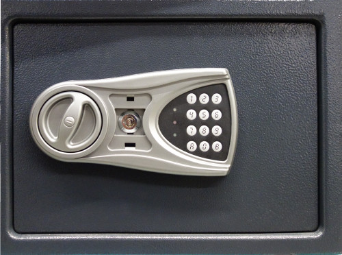 7 Best Hidden Gun Safes for Home Defense