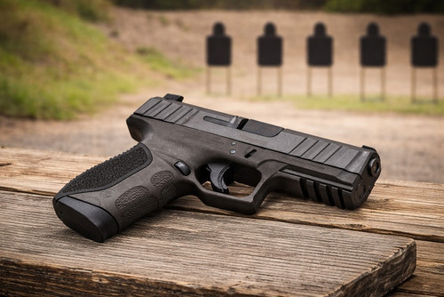 Stoeger STR-9C Review: Budget 9mm Glock 26 Alternative