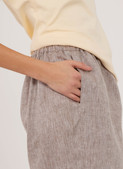 New Look N6829 | New Look Sewing Pattern Misses' Pants in Two Lengths and Knit Tops