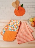 McCall's M8234 | Children's and Misses' Aprons, Potholders and Tea Towel