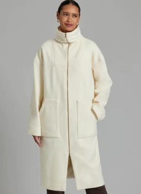 Simplicity S3196 | Simplicity Sewing Pattern Misses' High Collar Coat in Three Lengths