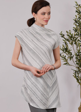 Simplicity S3233 | Simplicity Sewing Pattern Misses' Draped Top in Three Lengths
